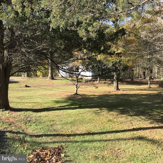 823 Rancocas Road Westampton, NJ 08060 - Photo 3 of 25 Side of home on 10 acre lot