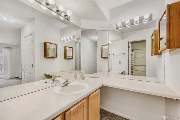 $1,595 | 9273 East Arbor Circle, Unit F, Englewood, CO 80111