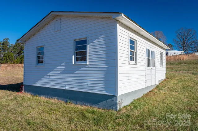 $249,900 | 897 Calloway Road, Lincolnton, NC 28092