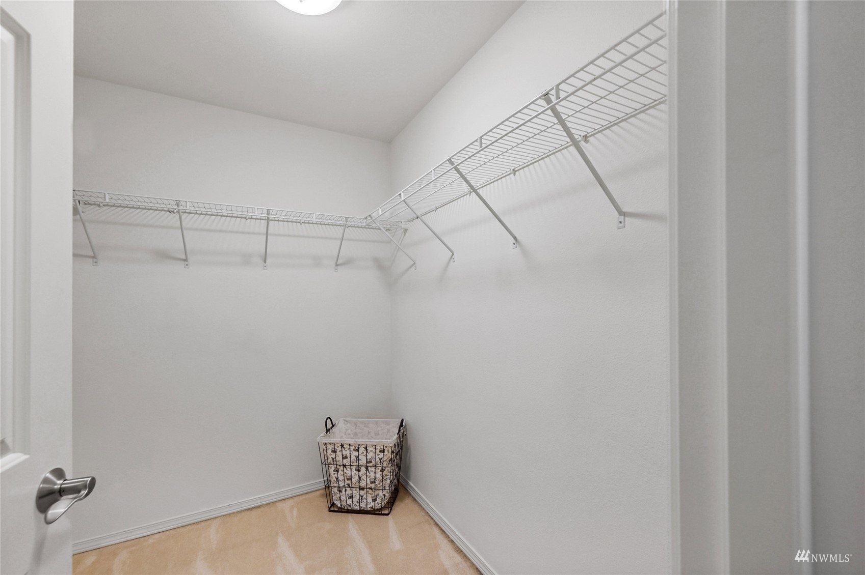 14335 Simonds Road Northeast, Unit A302 Kirkland, WA 98034 - Photo 23 of 25 a view of small space