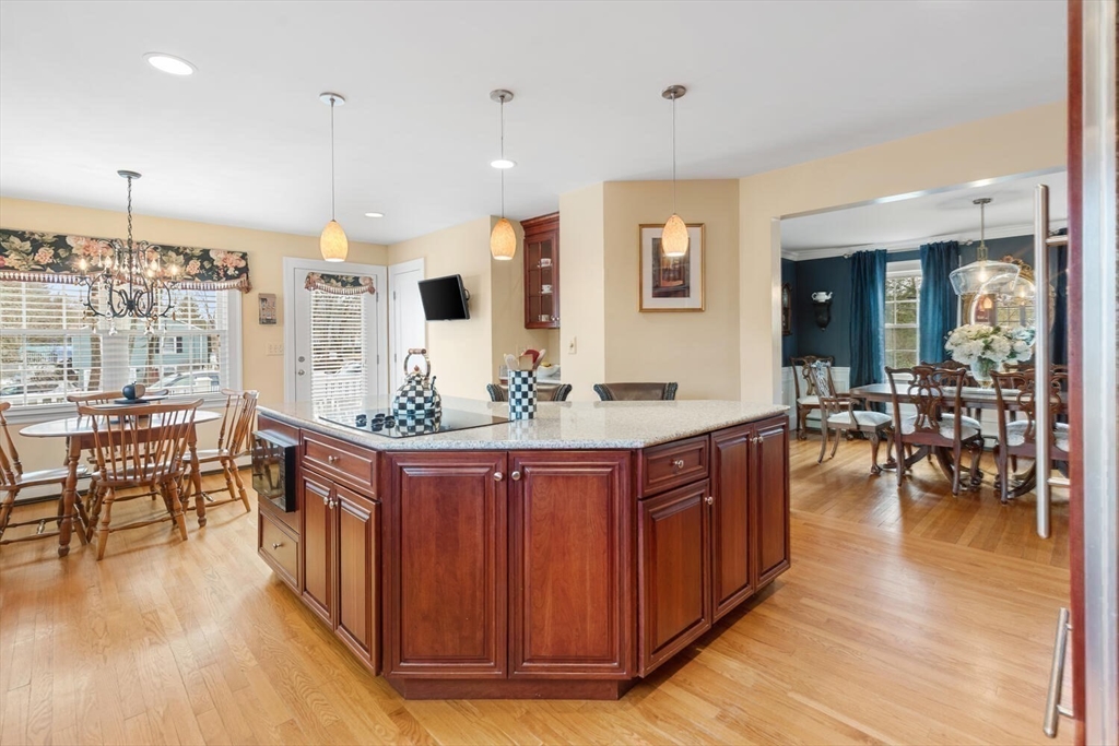 257 High Street Reading, MA 01867 - Photo 19 of 42