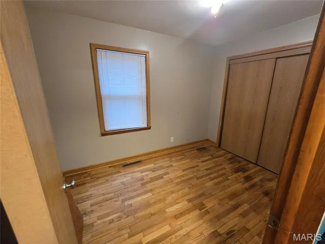 $120,000 | 105 South Maple Street, Stonington, IL 62567