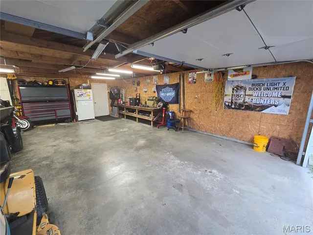 $120,000 | 105 South Maple Street, Stonington, IL 62567