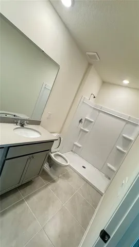 $2,200 | 2915 Canary Avenue, Davenport, FL 33837