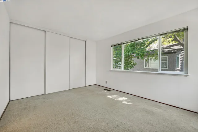 a view of a back yard of the house