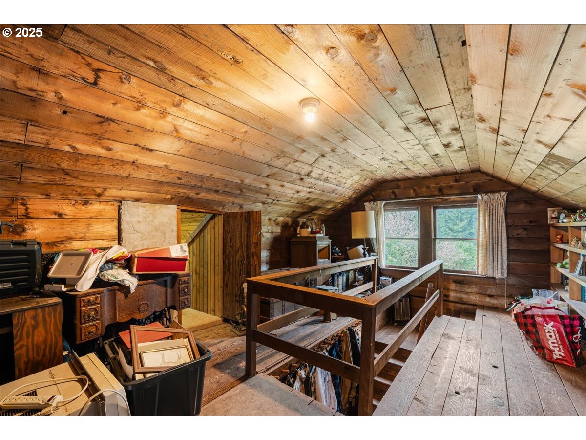 25402 South Schockley Road Beavercreek, OR 97004 - Photo 22 of 48