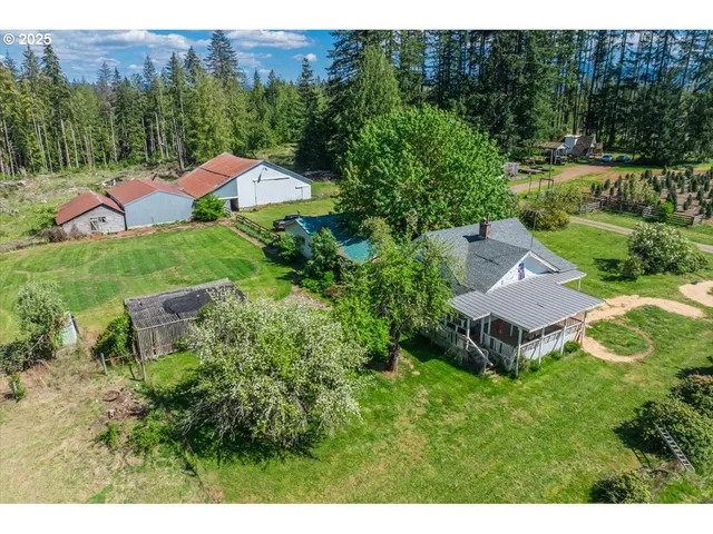 $1,299,850 | 25402 South Schockley Road, Beavercreek, OR 97004