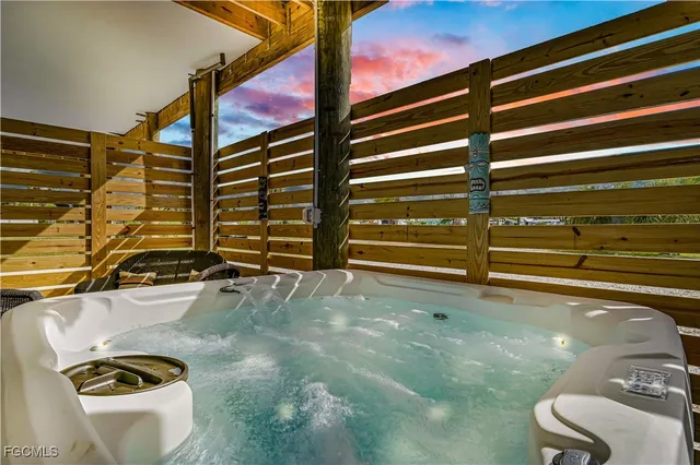 a view of an outdoor space