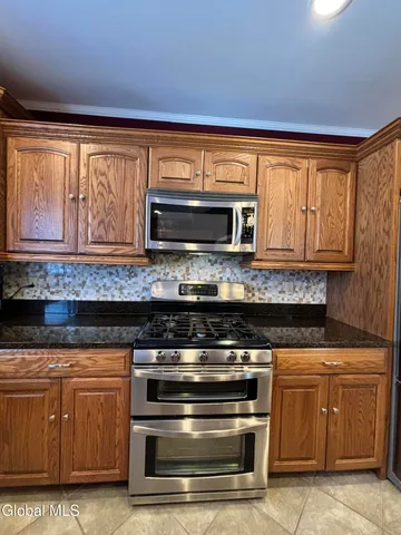 $279,900 | 113 Washington Avenue, Rensselaer, NY 12144