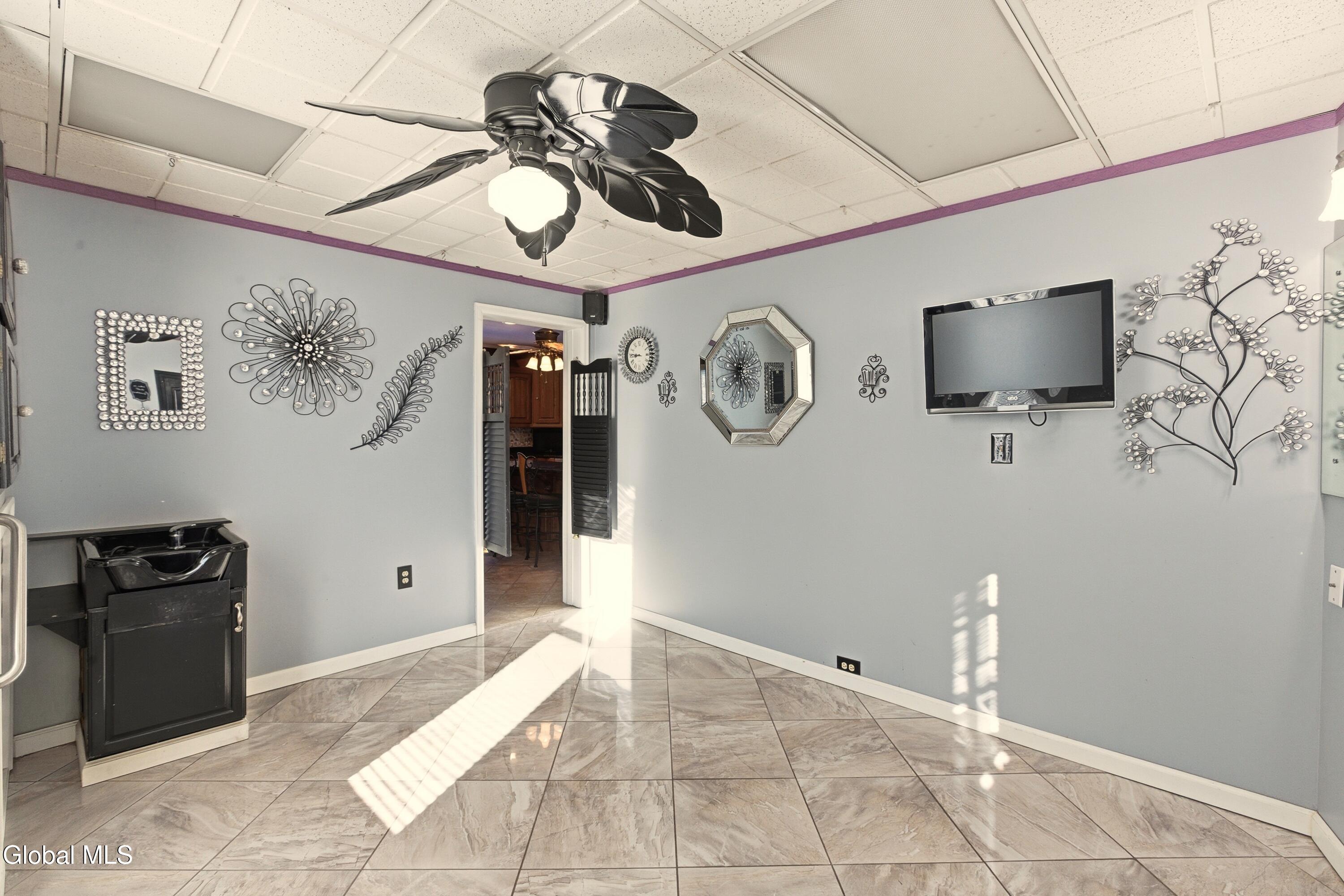 113 Washington Avenue Rensselaer, NY 12144 - Photo 20 of 50 31-MW2_2292