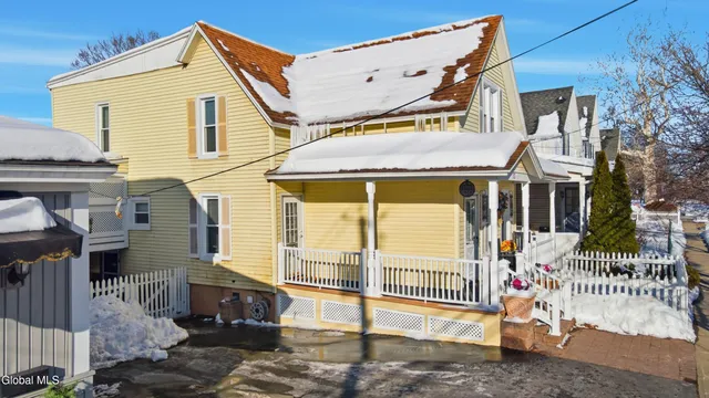 $279,900 | 113 Washington Avenue, Rensselaer, NY 12144