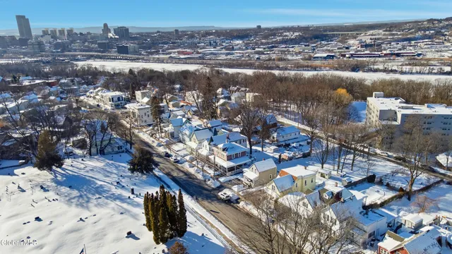 $279,900 | 113 Washington Avenue, Rensselaer, NY 12144