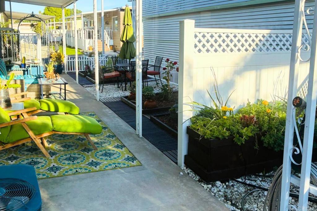 8301 Mission Gorge, Unit 189 Santee, CA 92071 - Photo 19 of 23