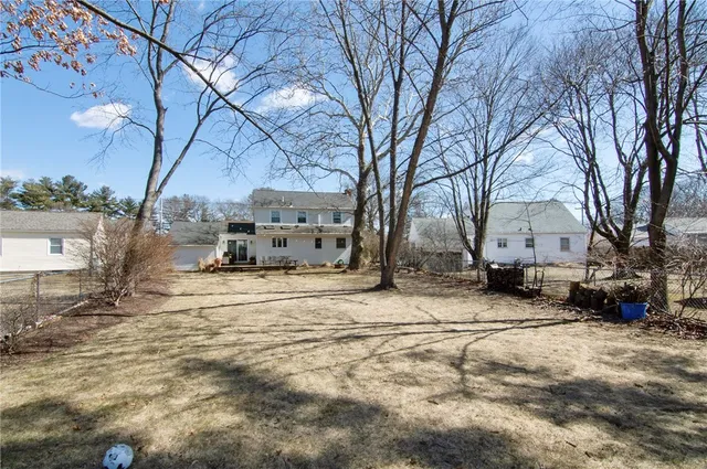 $3,350 | 253 Fairfax Drive, Warwick, RI 02888