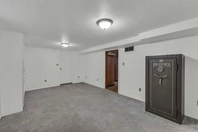 $270,000 | 810 Young Avenue, Rock Springs, WY 82901