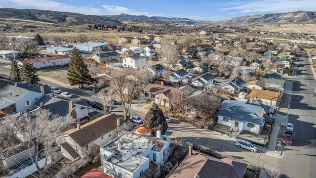 $270,000 | 810 Young Avenue, Rock Springs, WY 82901