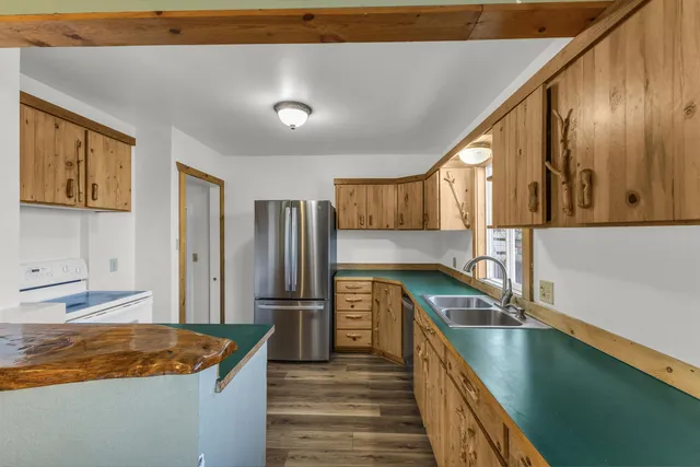 $270,000 | 810 Young Avenue, Rock Springs, WY 82901