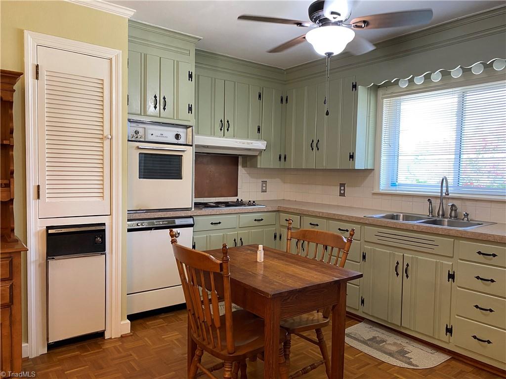 110 Thacker Road Rural Hall, NC 27045 - Photo 4 of 49