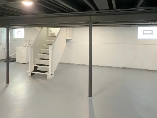 $315,000 | 536 24th Avenue, Bellwood, IL 60104