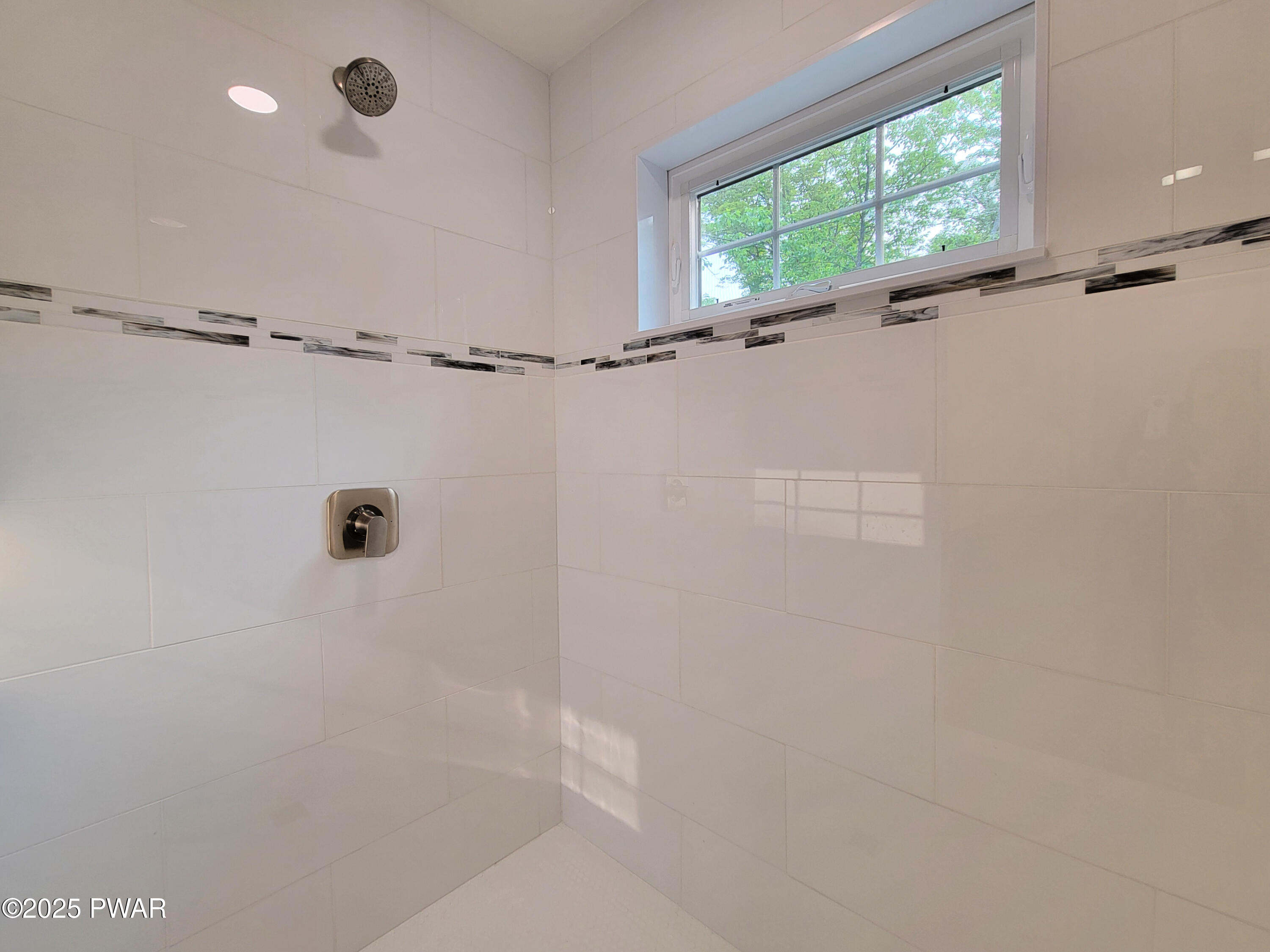 2832 Rockway Road Lake Ariel, PA 18436 - Photo 23 of 36