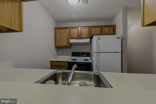 $175,000 | 410 Ashton Lane, Unit 410, New Castle, DE 19720