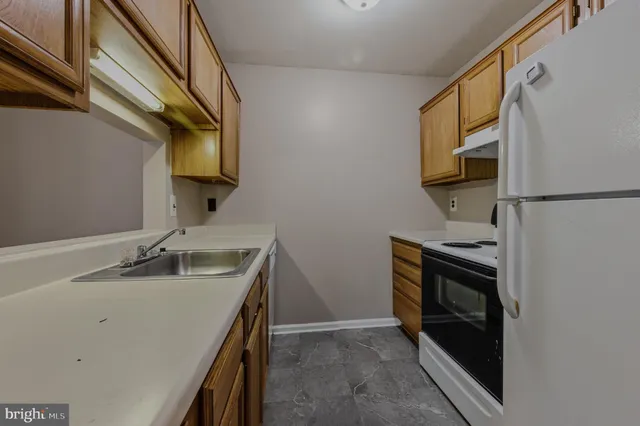 $175,000 | 410 Ashton Lane, Unit 410, New Castle, DE 19720