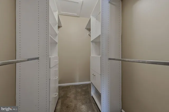 $175,000 | 410 Ashton Lane, Unit 410, New Castle, DE 19720