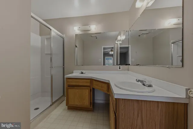 $175,000 | 410 Ashton Lane, Unit 410, New Castle, DE 19720