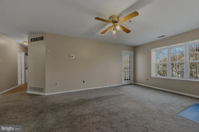 $175,000 | 410 Ashton Lane, Unit 410, New Castle, DE 19720