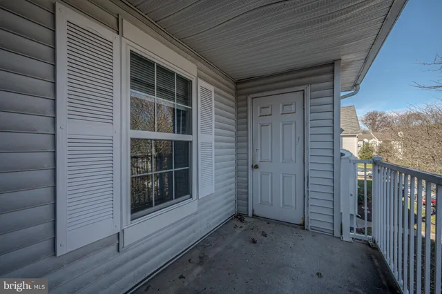 $175,000 | 410 Ashton Lane, Unit 410, New Castle, DE 19720