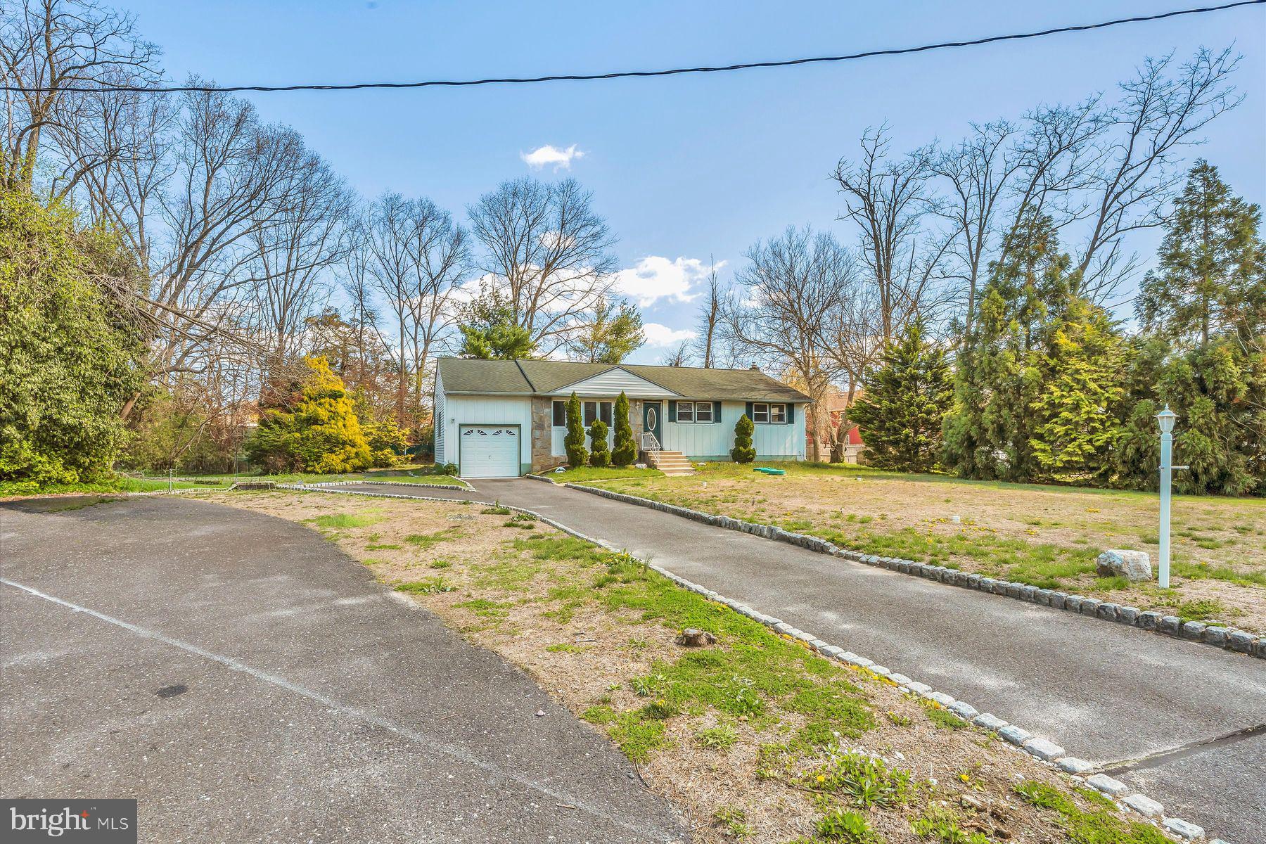 142 New Freedom Road Clementon, NJ 08021 - Photo 2 of 20