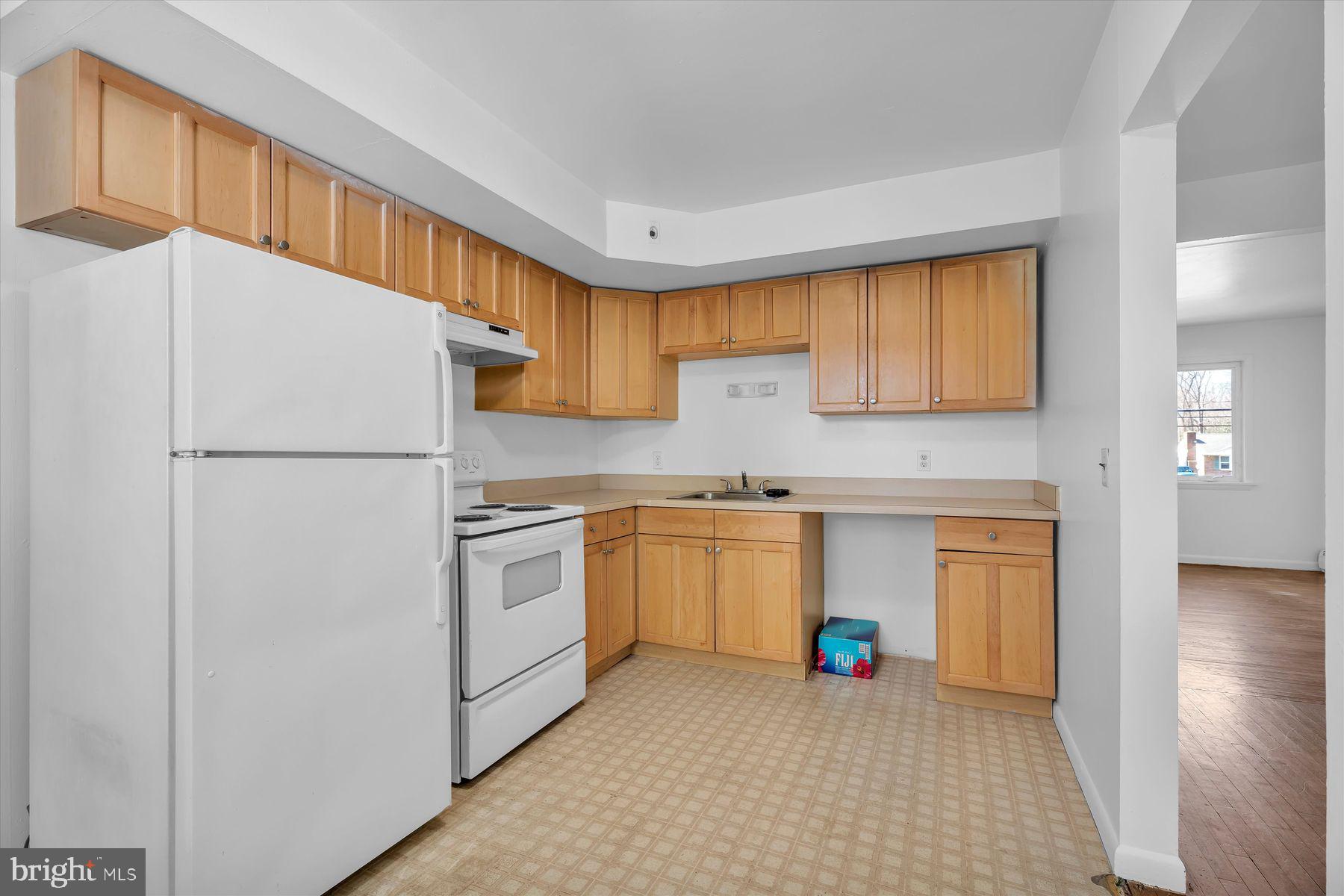 142 New Freedom Road Clementon, NJ 08021 - Photo 5 of 20