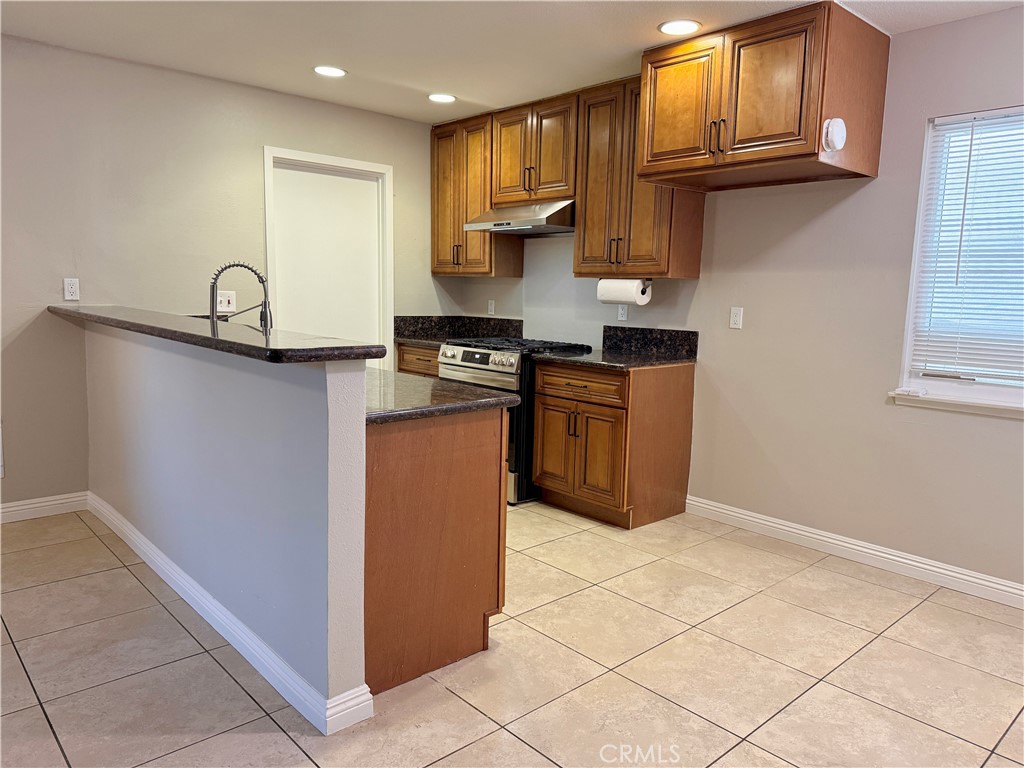 713 Edwin Avenue Pomona, CA 91767 - Photo 12 of 31