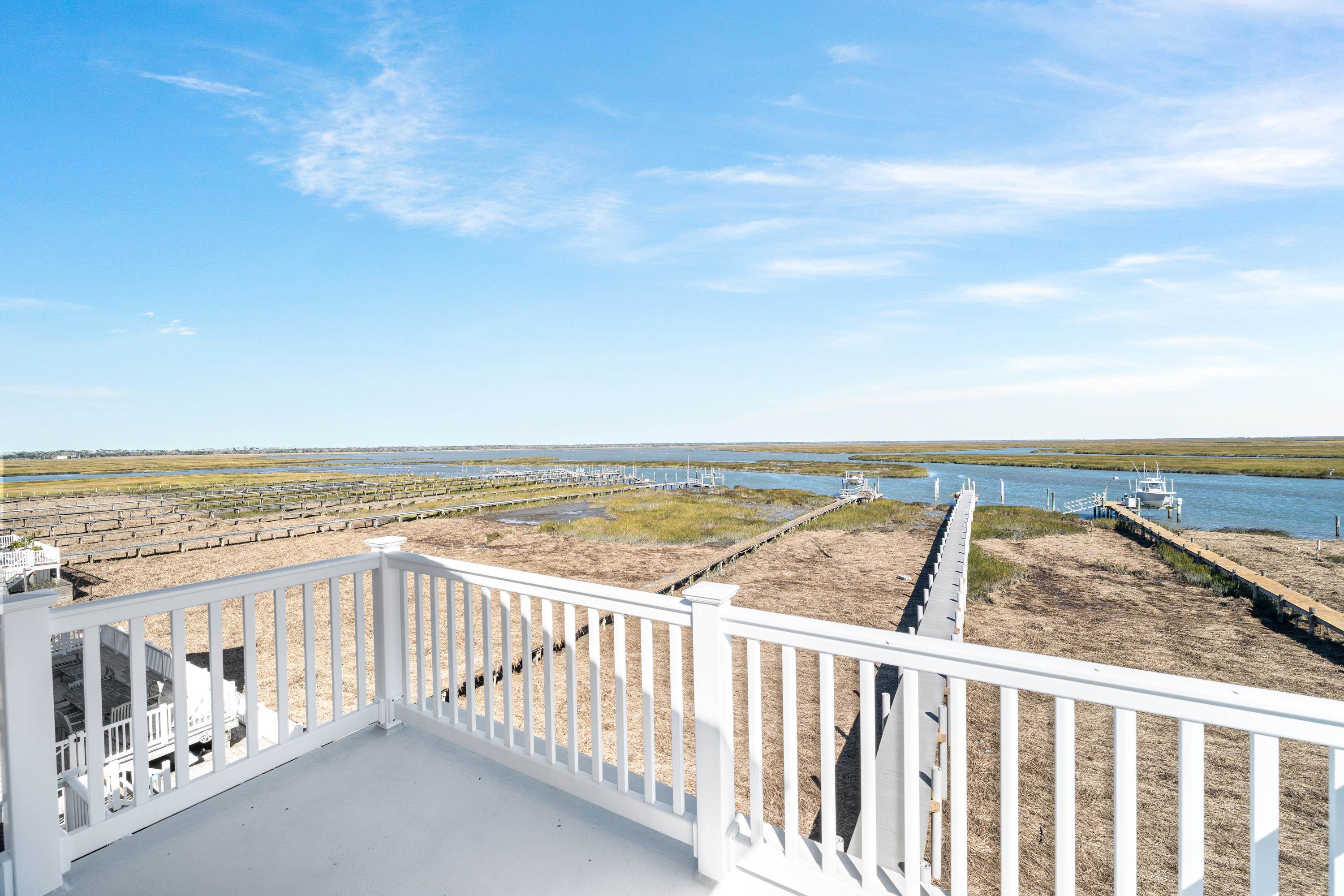 448 Avalon Avalon, NJ 08202 - Photo 10 of 32 a view of ocean from a balcony