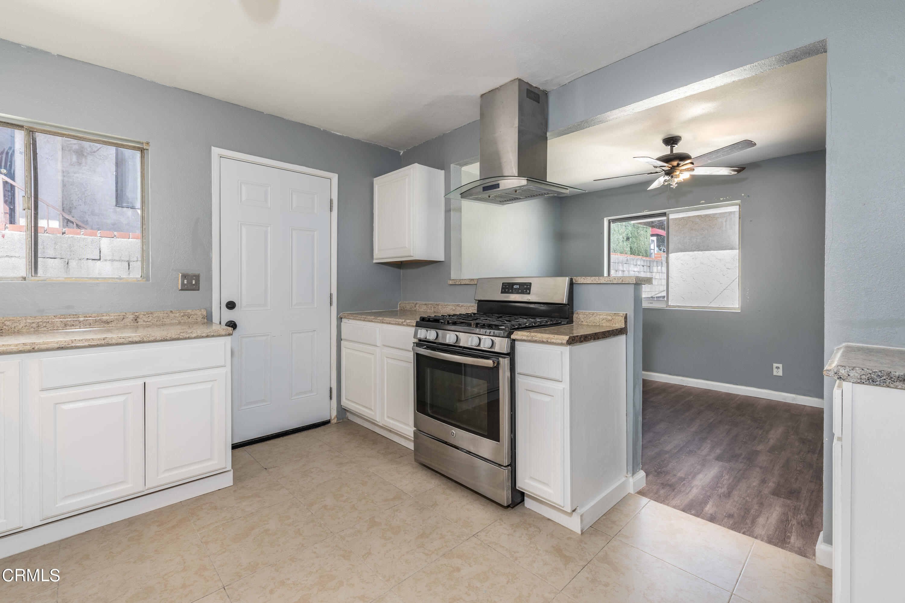 230 Pepper Street Pasadena, CA 91103 - Photo 16 of 21 228_230_Pepper_016