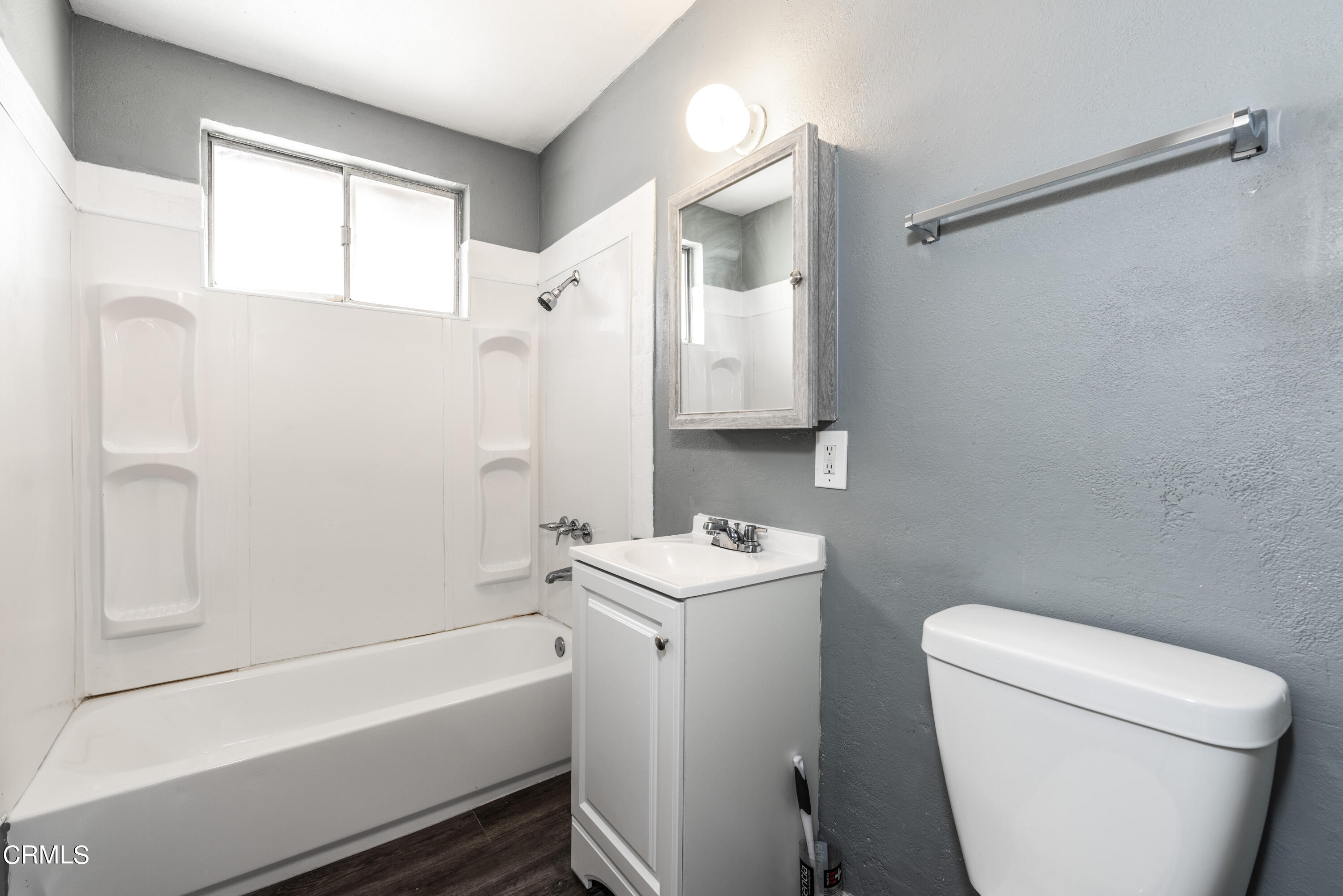 230 Pepper Street Pasadena, CA 91103 - Photo 17 of 21 228_230_Pepper_017