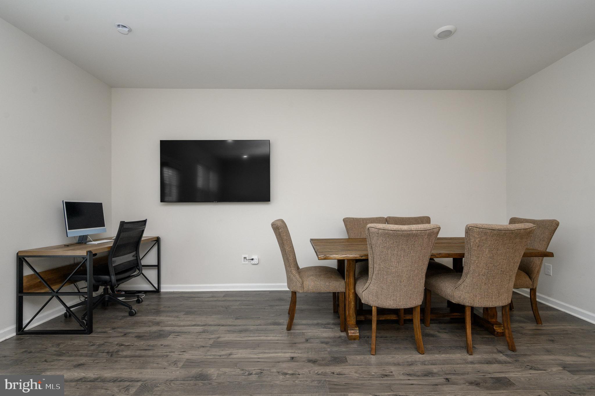 40 Nelsons Way Westampton, NJ 08060 - Photo 10 of 34 a view of a dining room with furniture