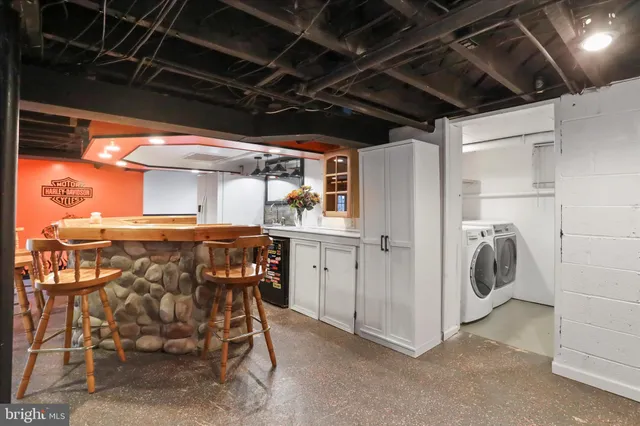 $500,000 | 1064 Strasburg Road, Front Royal, VA 22630