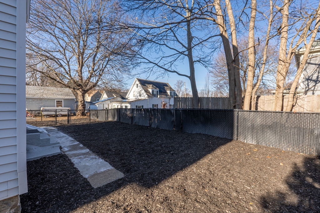 20 James Street, Unit 2 Beverly, MA 01915 - Photo 18 of 25