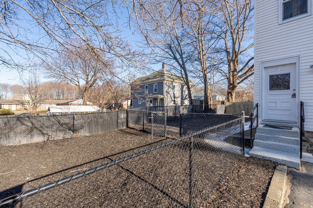 20 James Street, Unit 2 Beverly, MA 01915 - Photo 20 of 25