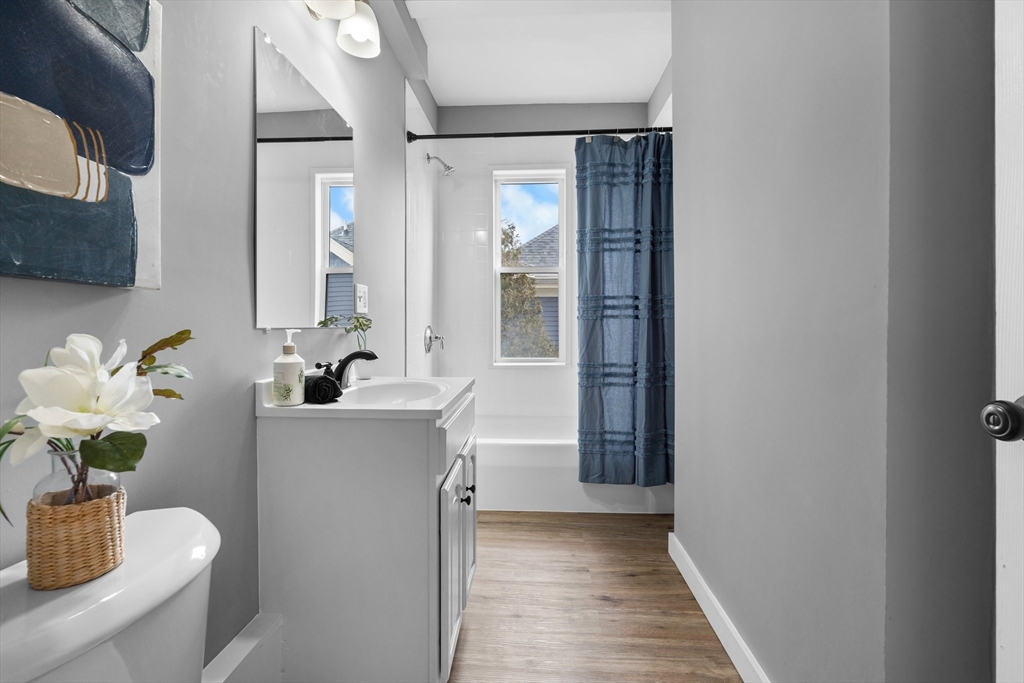 20 James Street, Unit 2 Beverly, MA 01915 - Photo 8 of 25