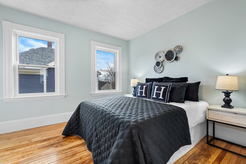 20 James Street, Unit 2 Beverly, MA 01915 - Photo 9 of 25