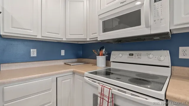 $265,000 | 768 Clearwater Drive, Unit 1A, Camdenton, MO 65020