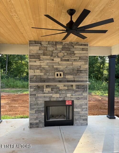 141 Black Oak Road Oak Ridge, TN 37830 - Photo 7 of 12 IMG_8632