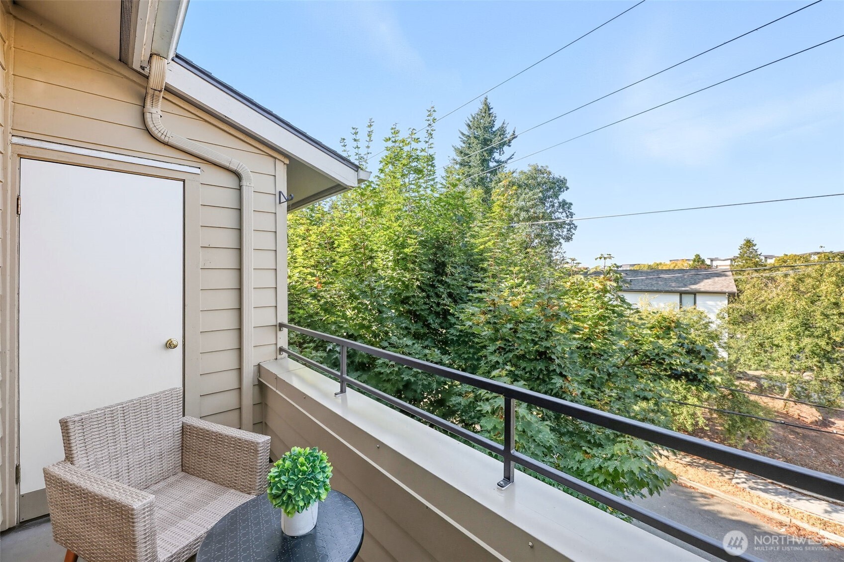3233 Northeast 12th Street, Unit 313 Renton, WA 98056 - Photo 8 of 39 Gallery Image 8