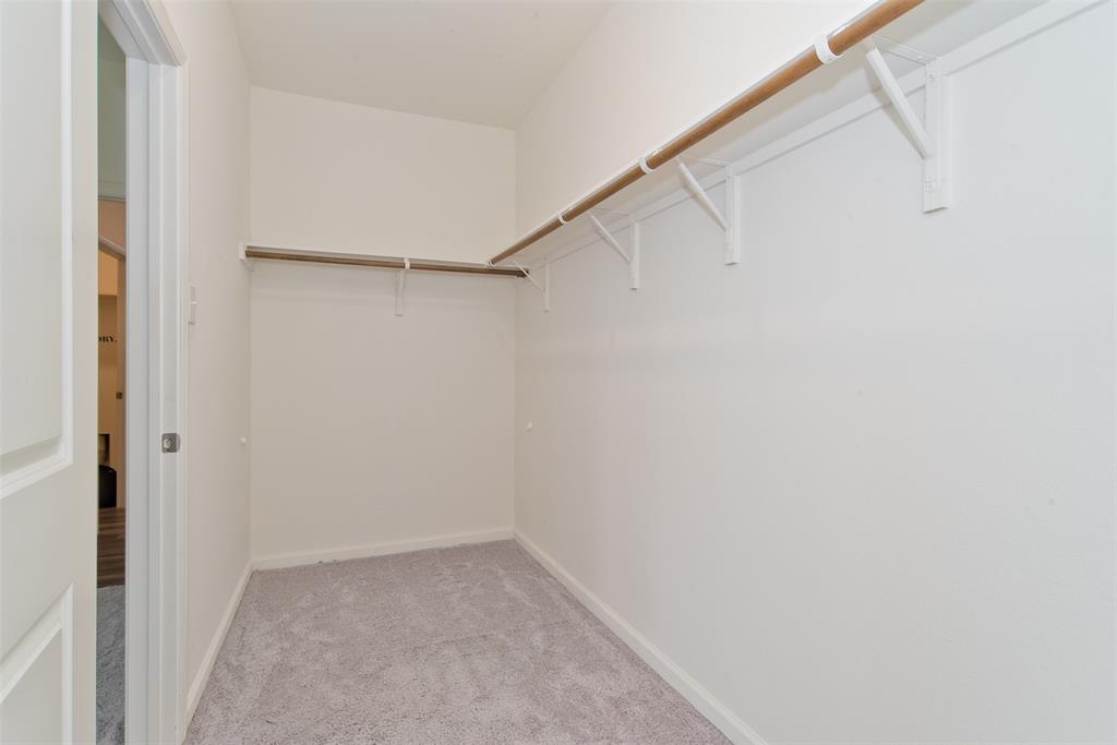 1637 Shadow Hawk Drive Fort Worth, TX 76052 - Photo 13 of 20 a view of small space