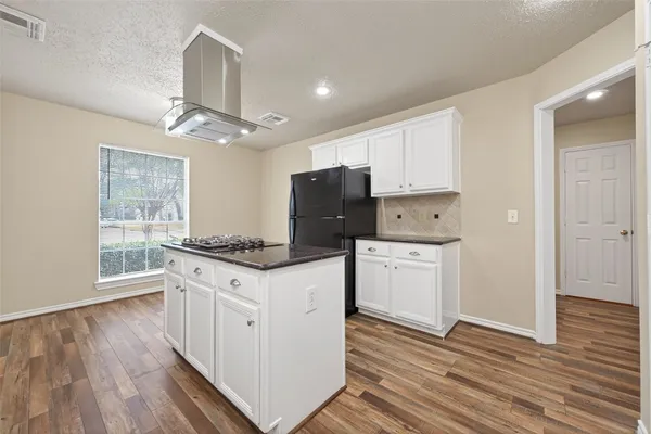 $285,000 | 19139 Long Timber Drive, Humble, TX 77346