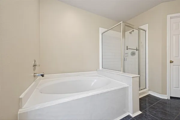 $285,000 | 19139 Long Timber Drive, Humble, TX 77346