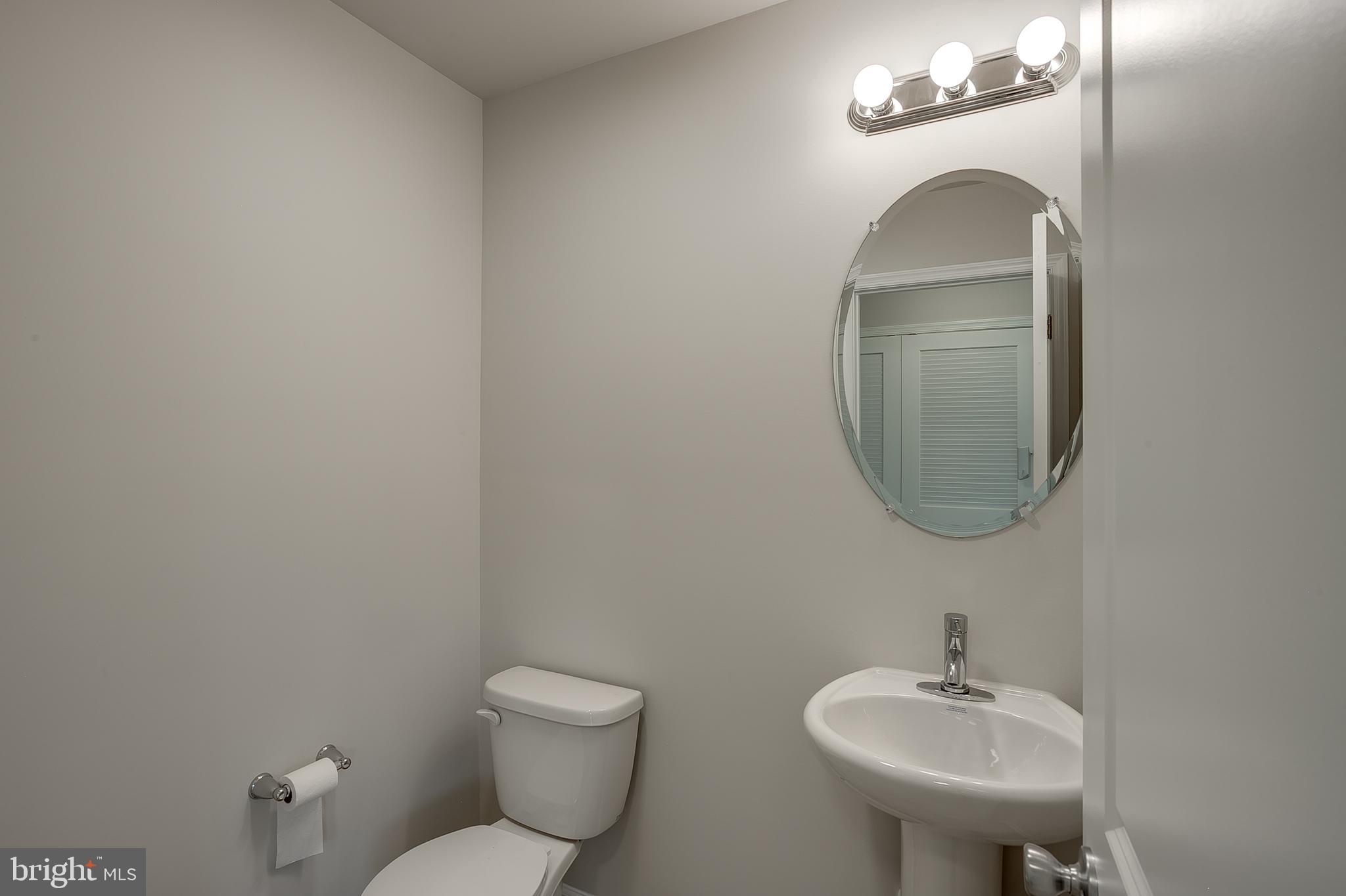 6 Field Stone Court Bridgeton, NJ 08302 - Photo 12 of 36 Powder Room
