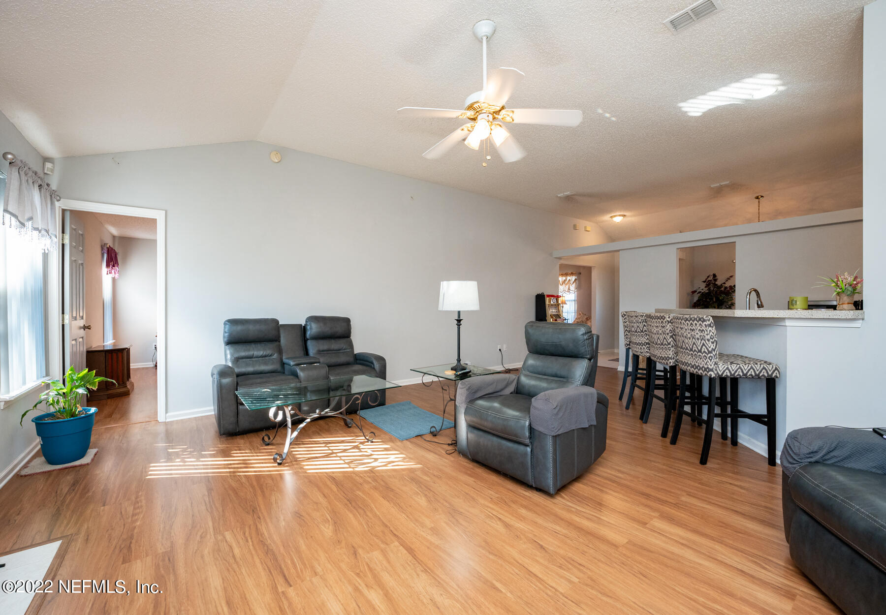 8548 Springtree Road Jacksonville, FL 32210 - Photo 12 of 28 Family Room